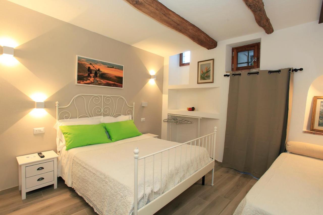 La Casa Di Ines Hotel ซานจีมิญญาโน ภายนอก รูปภาพ