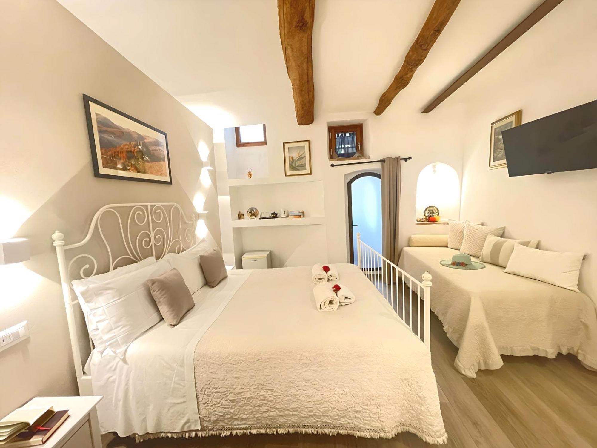 La Casa Di Ines Hotel ซานจีมิญญาโน ภายนอก รูปภาพ