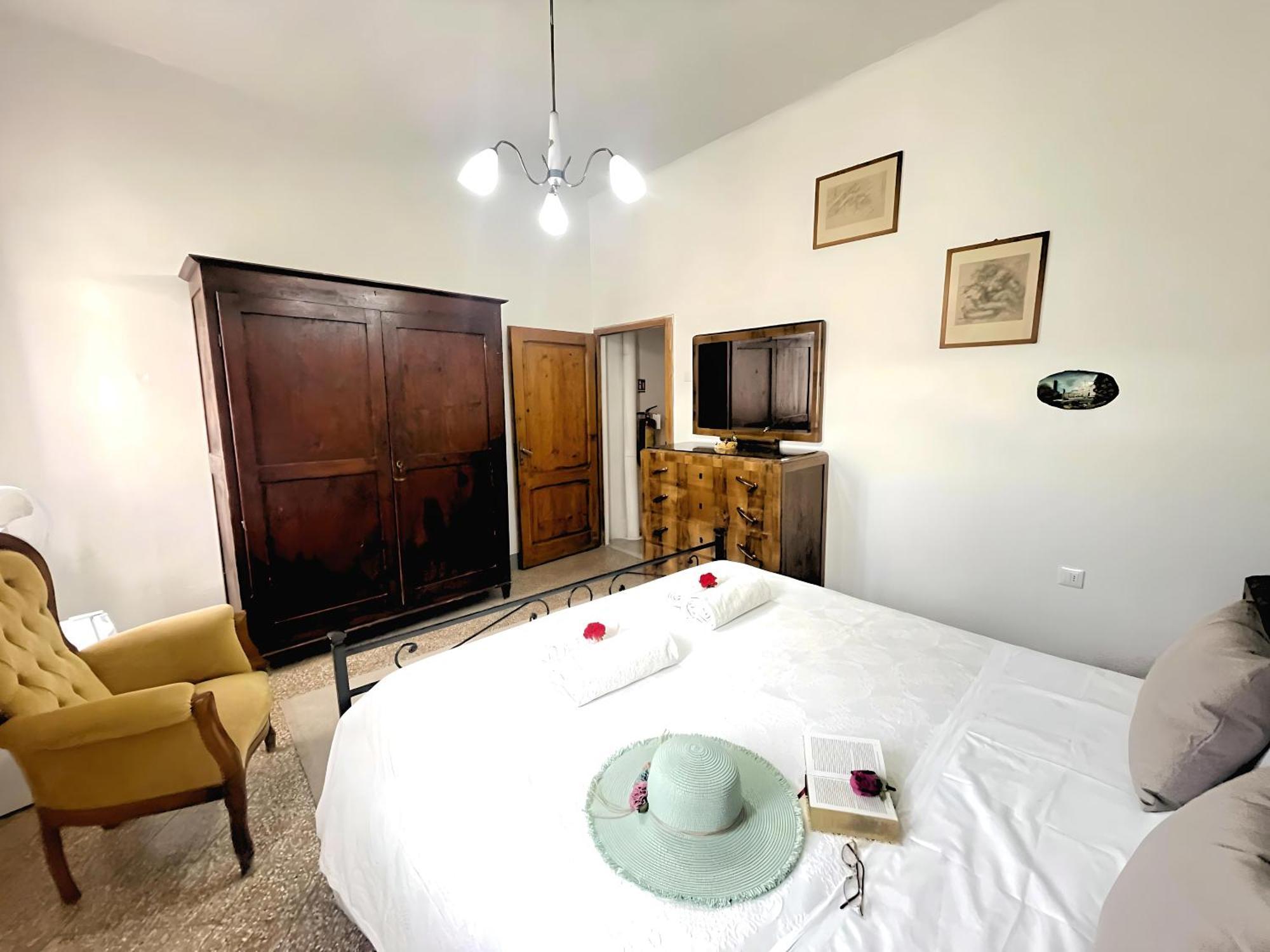 La Casa Di Ines Hotel ซานจีมิญญาโน ภายนอก รูปภาพ